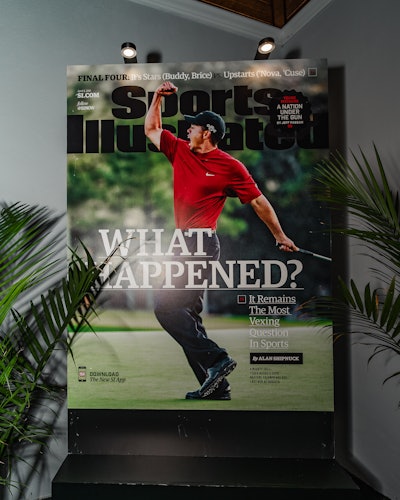 Sports Illustrated's 2016 cover of Tiger Woods was on display—alongside other golf-centric SI magazine covers throughout the years.