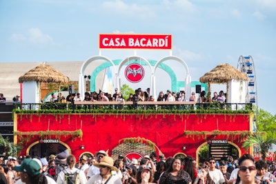 Guests were transported to a Caribbean-inspired oasis where they sipped on handcrafted rum cocktails such as the Peaches & Dreams Mojito, the 919, and Mojito Your Way.