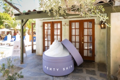 Each bungalow featured bespoke beautification experiences: hairstyling and makeup stations, product personalization with an on-site calligrapher, and relaxing massages.