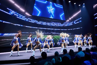 The event ended with a live performance from the Dallas Cowboy Cheerleaders to AC/DC’s “Thunderstruck” to promote the show America’s Sweethearts: The Dallas Cowboys Cheerleaders.