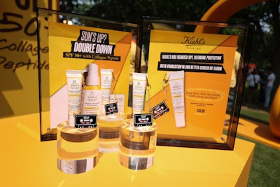 Mini tubes of the serum were handed out along with a cassette tape keychain.
