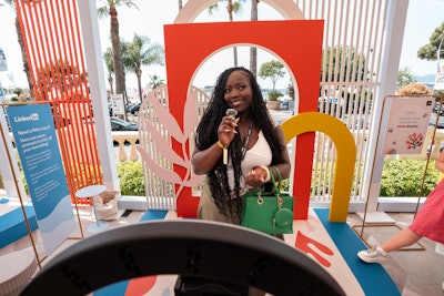 After recording content, consumers could visit the 'B2B content genius bar.' In partnership with Adobe, experts taught users editing tricks and unlocked custom Cannes templates to teach creators exactly how to grow their audiences on LinkedIn.