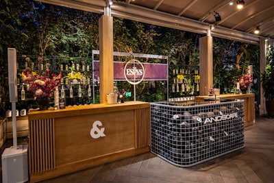 The lounge featured ESPYS latte art from Arrvo Coffee, a Belvedere caviar cart, and music by DJ KISS.