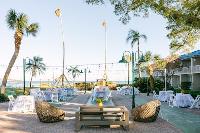 SkyBeach Resort